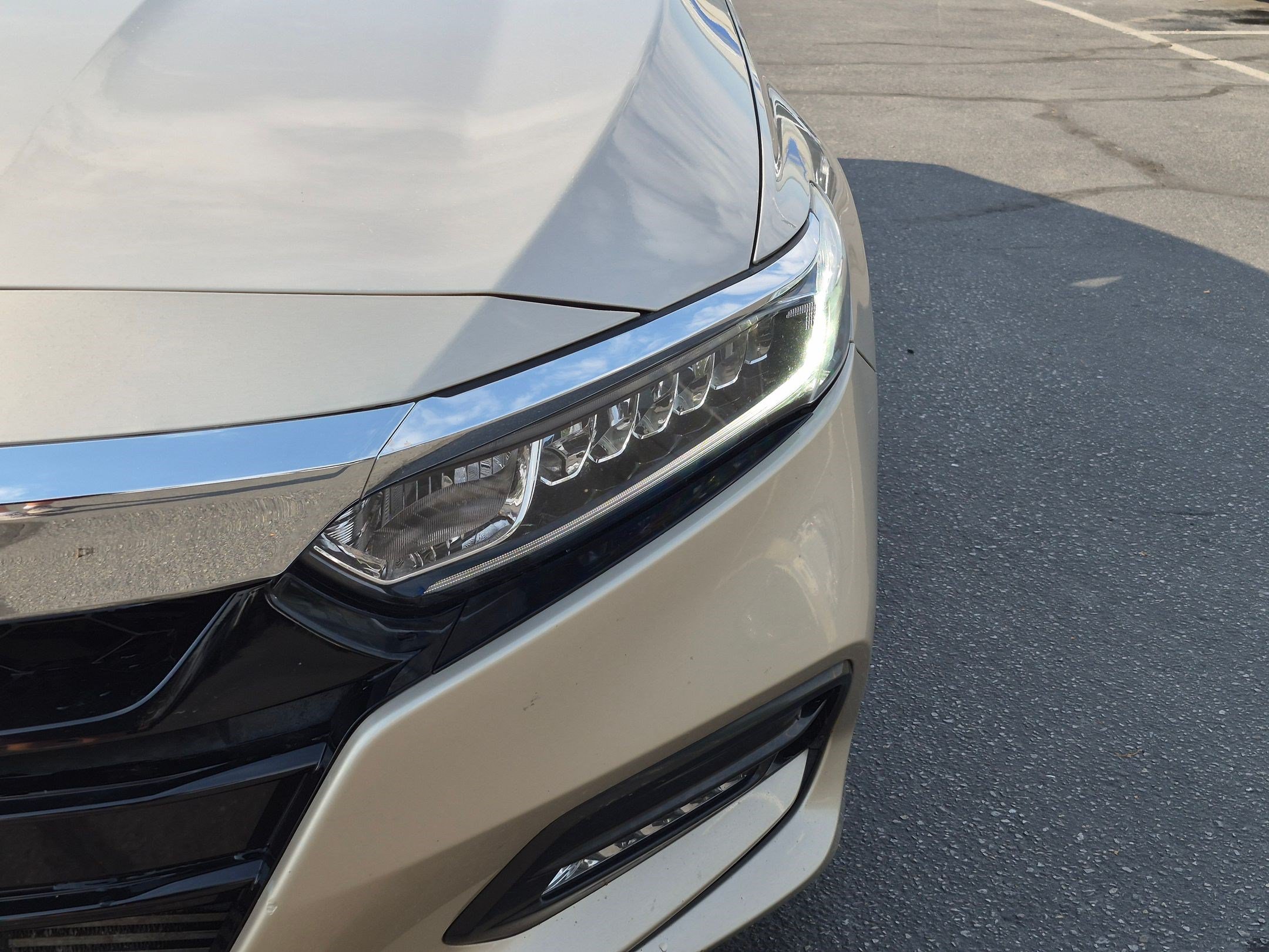 2020 Honda Accord EX - Photo 10