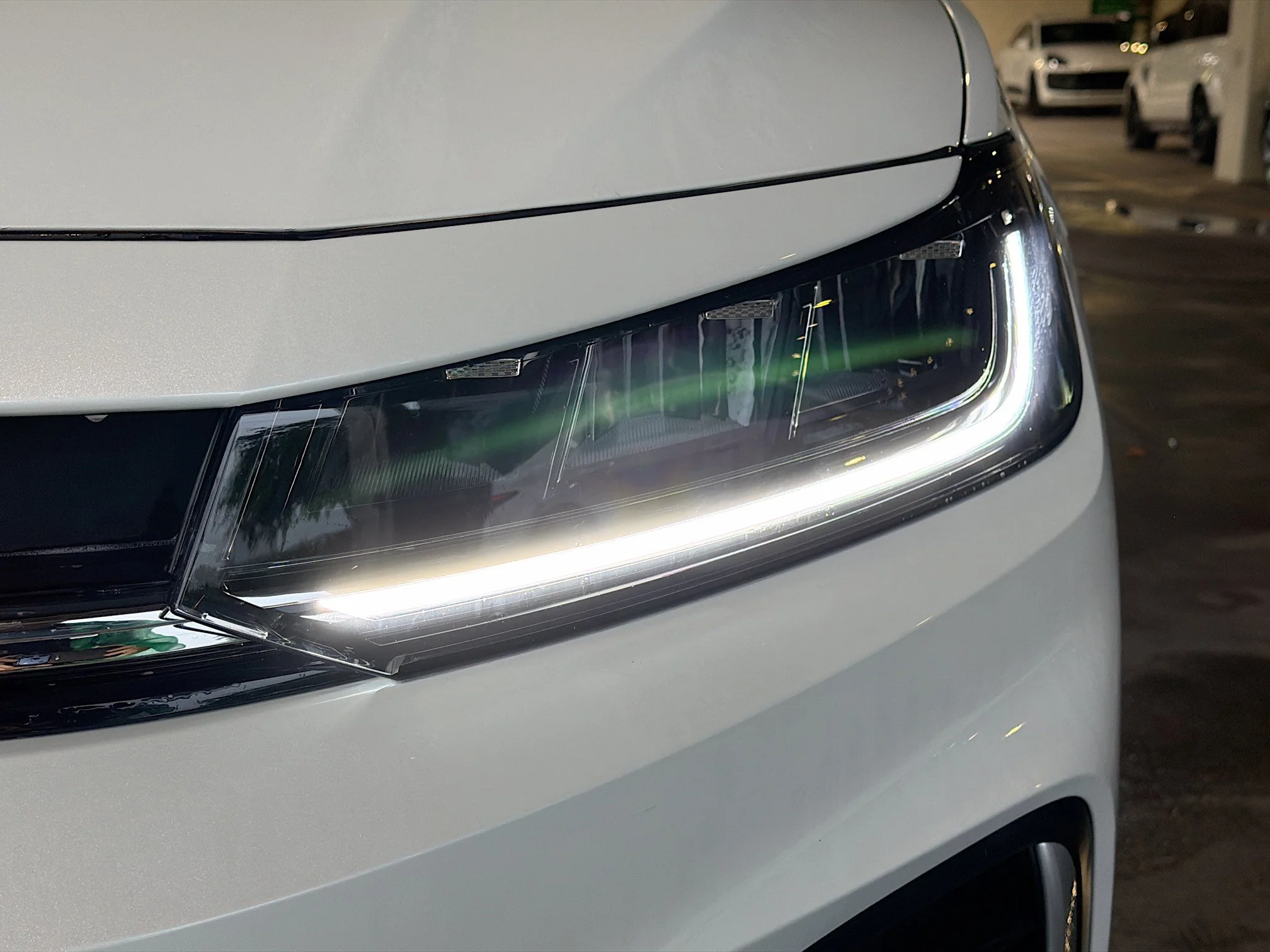 New 2026 White Pearl Volkswagen SE image 9