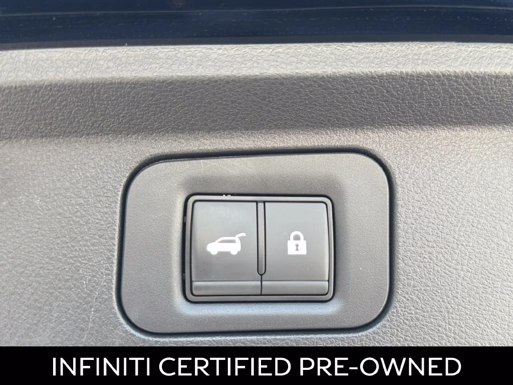 Certified Used 2025 Black Obsidian INFINITI LUXE image 35