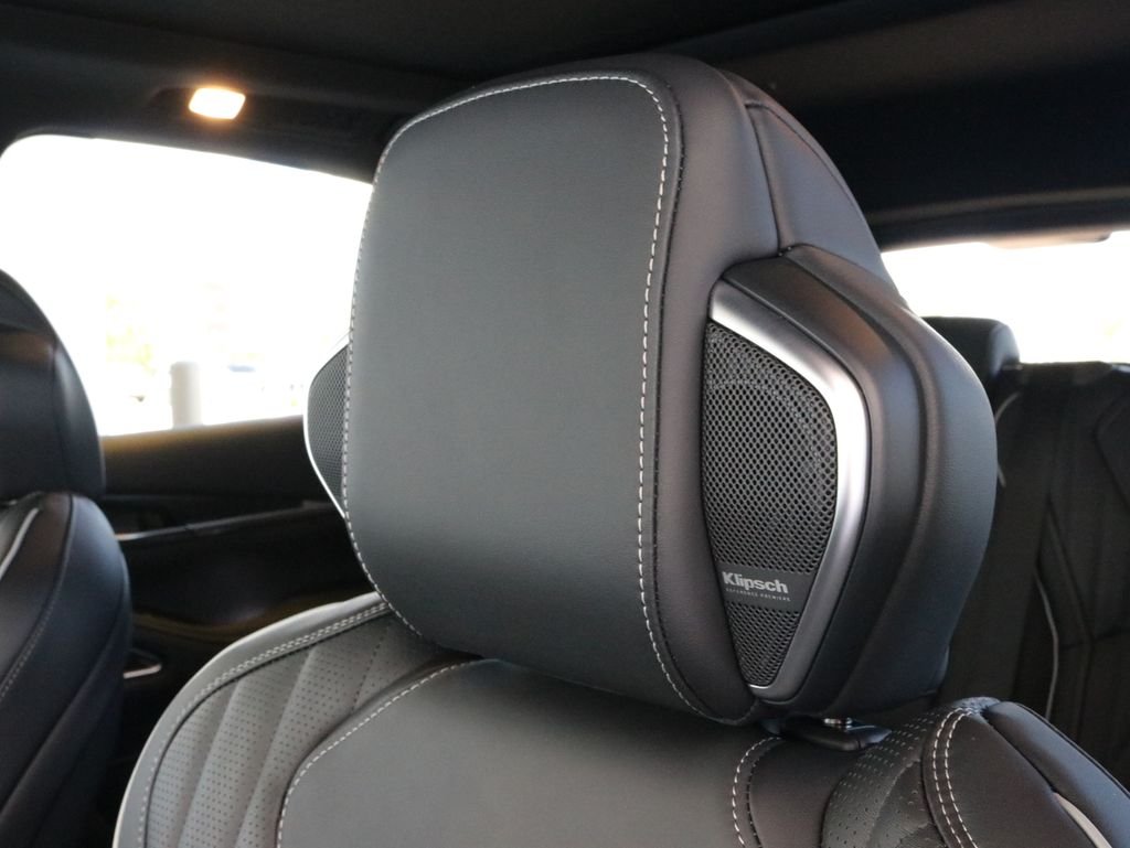 New 2027 MINERAL BLACK INFINITI Autograph AWD image 30