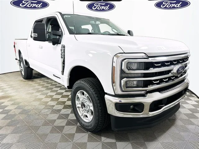 New 2026 White Ford XLT image 1