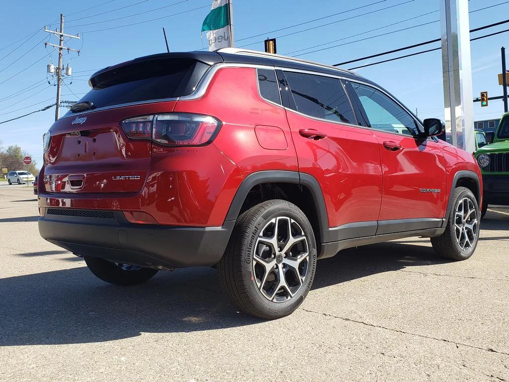 New 2026 Red Hot Pearl-Coat Exterior Paint Jeep Limited image 3