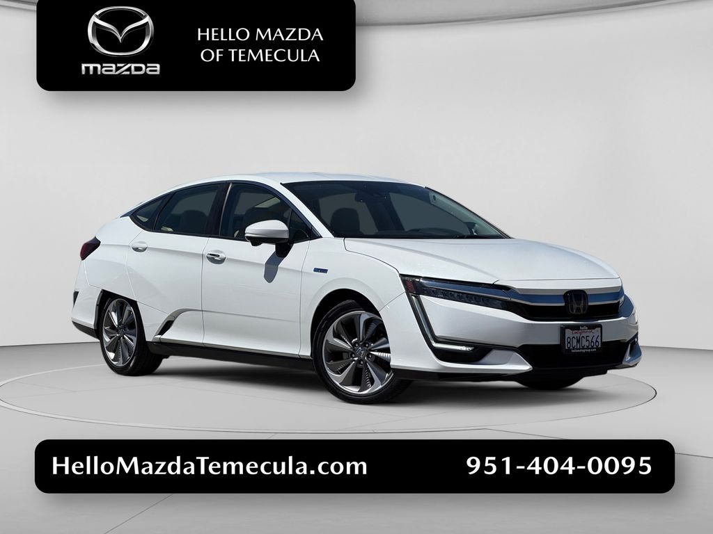 Used 2018 Platinum White Pearl Honda Touring image 1