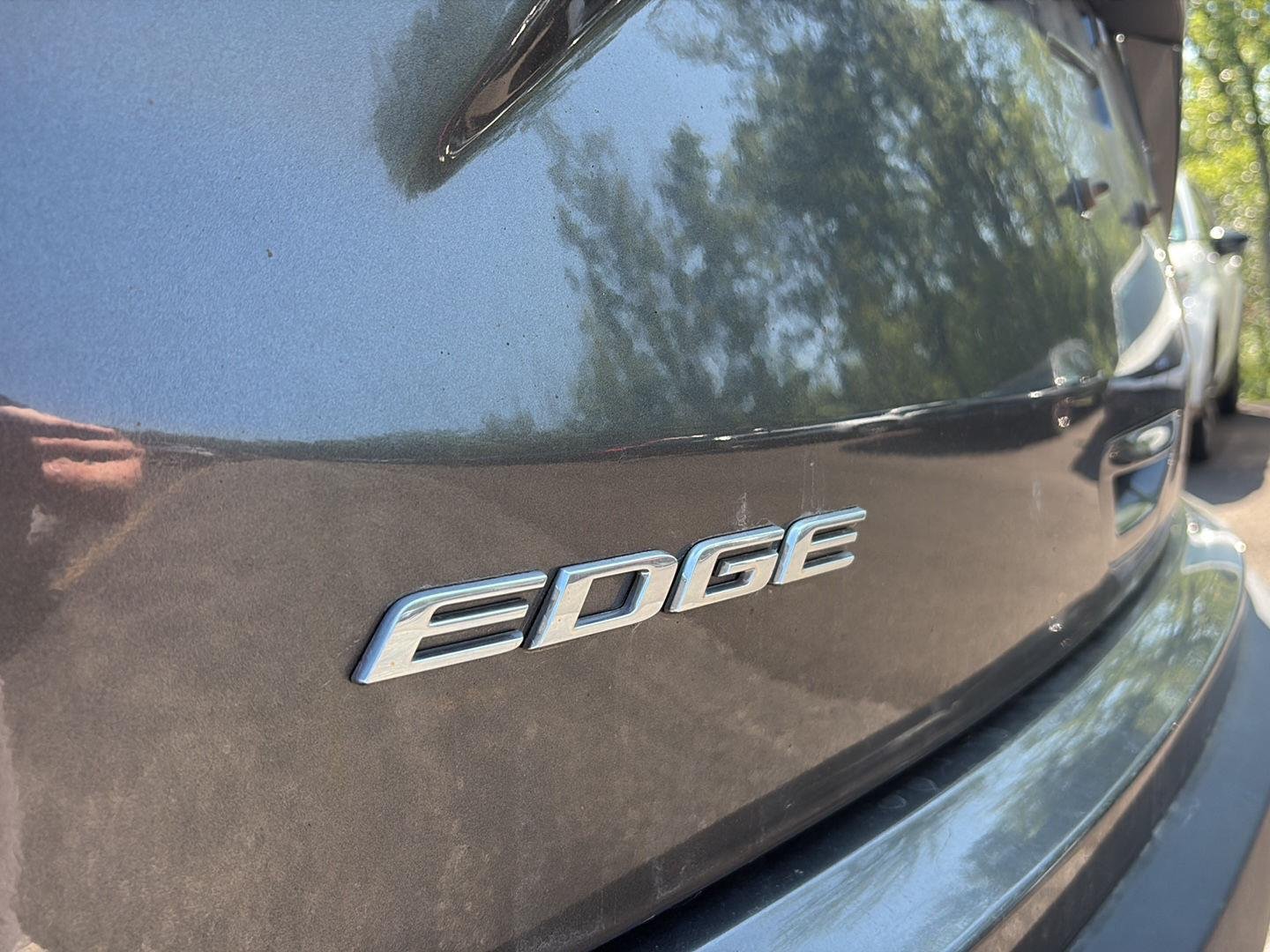 Used 2019 Magnetic Ford SEL image 15