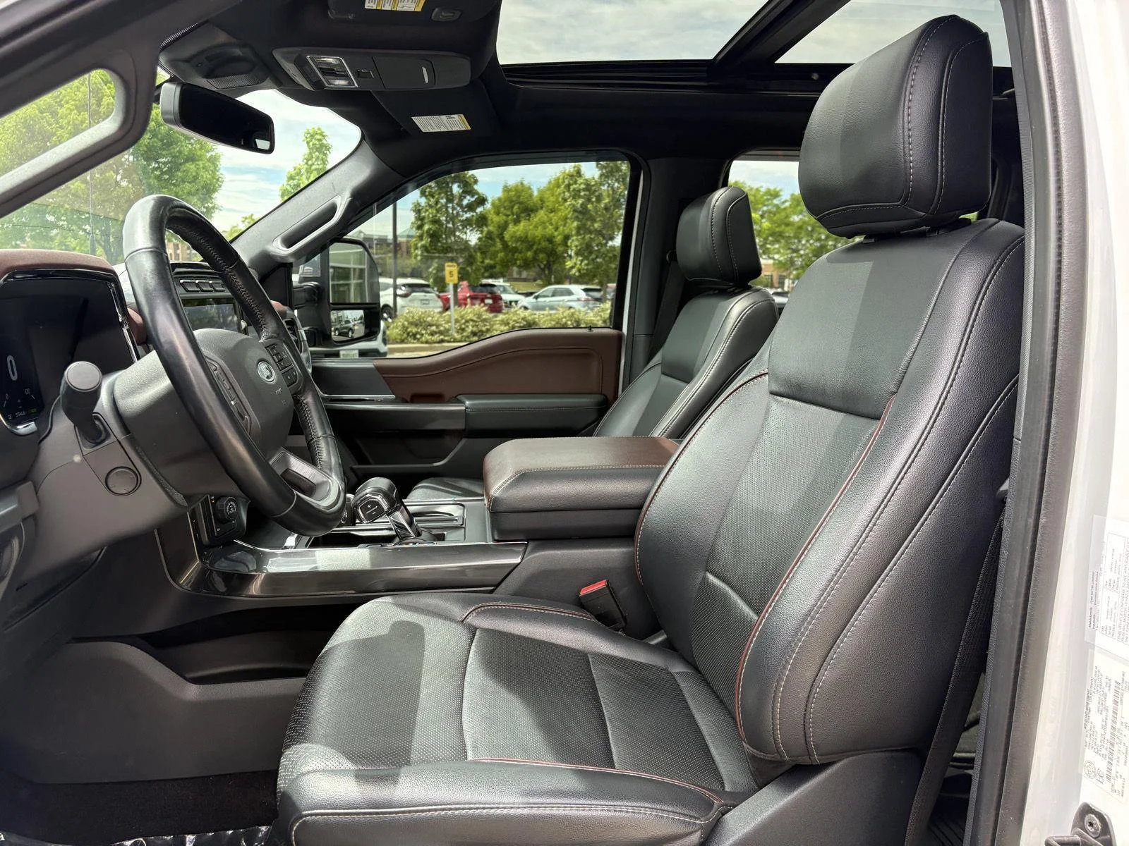 Used 2021 Oxford White Ford LARIAT image 18