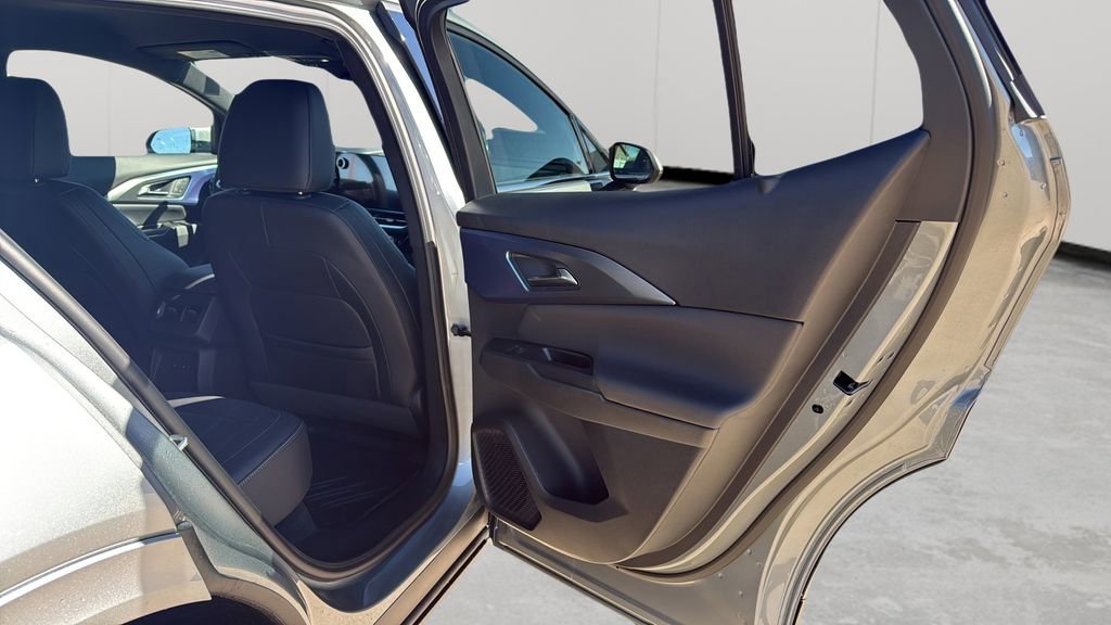 2026 Chevrolet Equinox EV 2LT - Photo 48