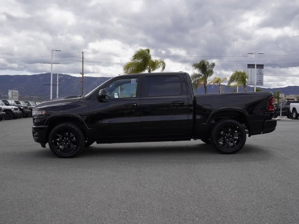 New 2026 Diamond Black Crystal Pearl-Coat Exterior Paint RAM Laramie image 6