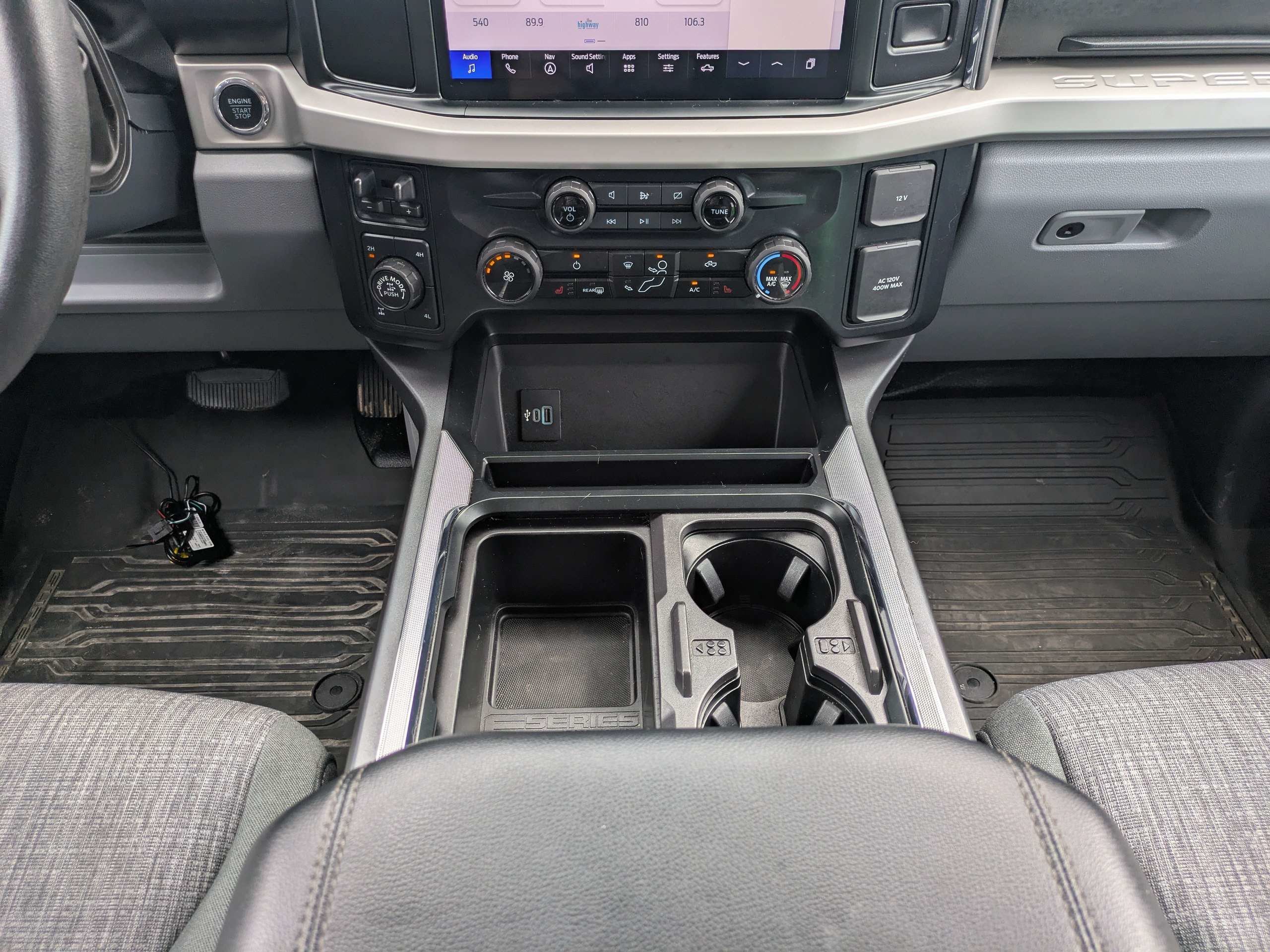 Used 2023  Ford XLT image 18