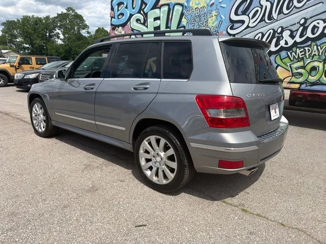 Used 2012 Gray Mercedes-Benz GLK 350 image 4