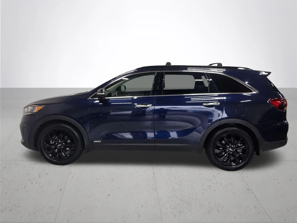Used 2020 Blue Kia S image 10