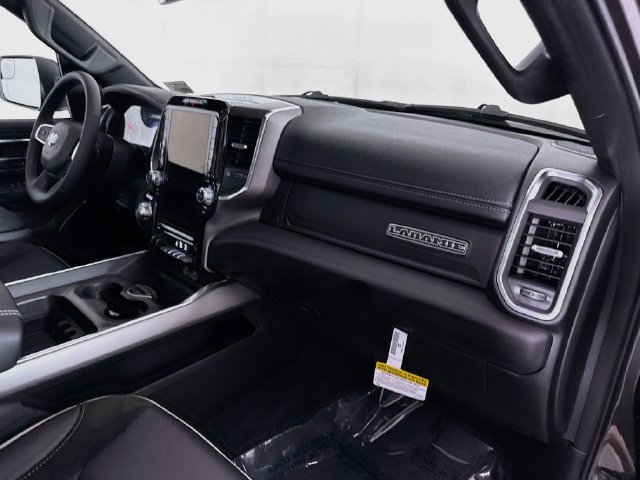New 2027 Granite Crystal Metallic Clear-Coat Exterior Paint RAM Laramie image 29