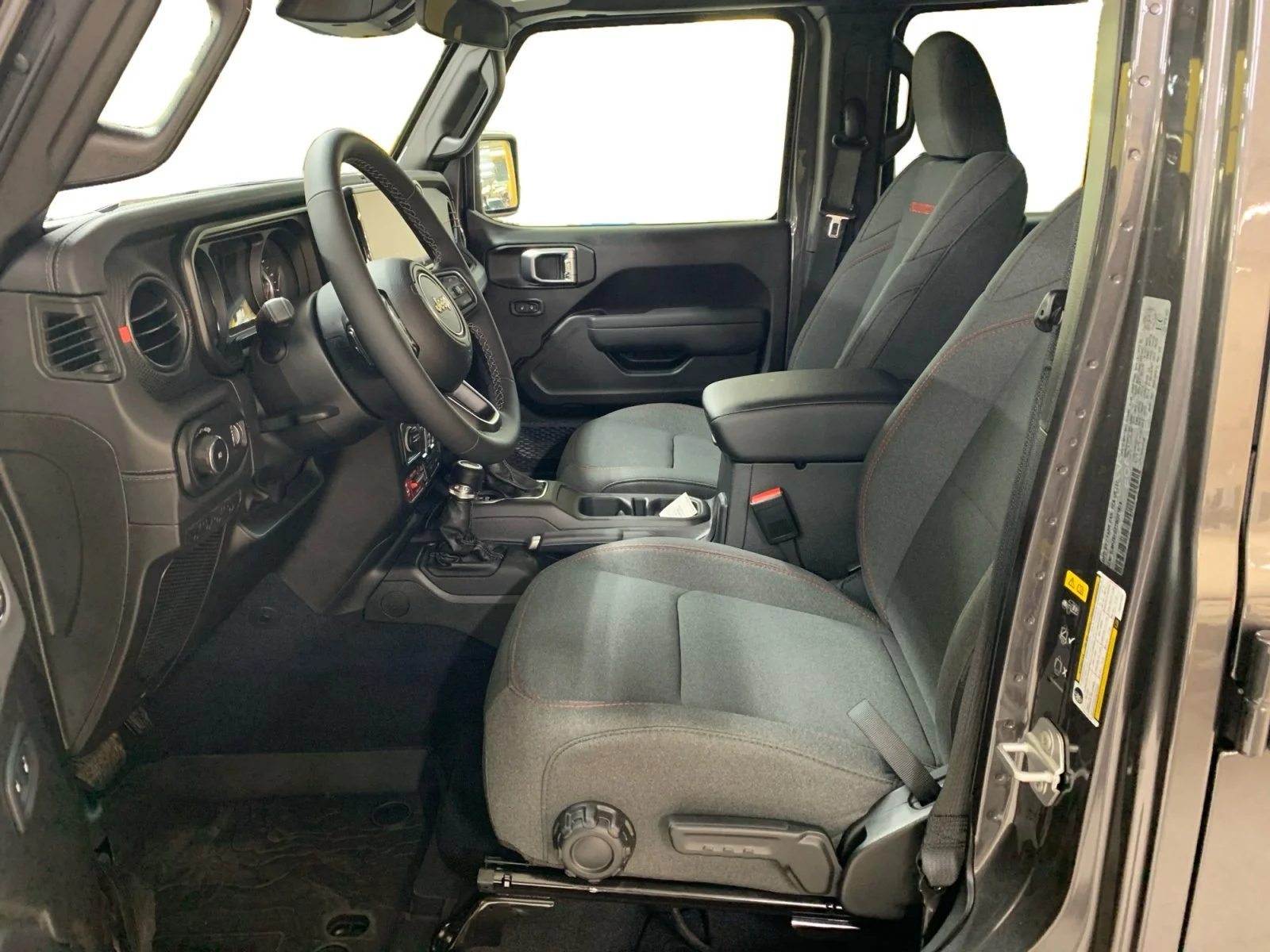 New 2026 Granite Crystal Metallic Jeep Rubicon image 10