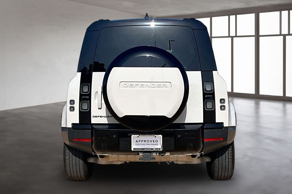 Certified Used 2026 Borasco Gray Metallic Land Rover S image 4