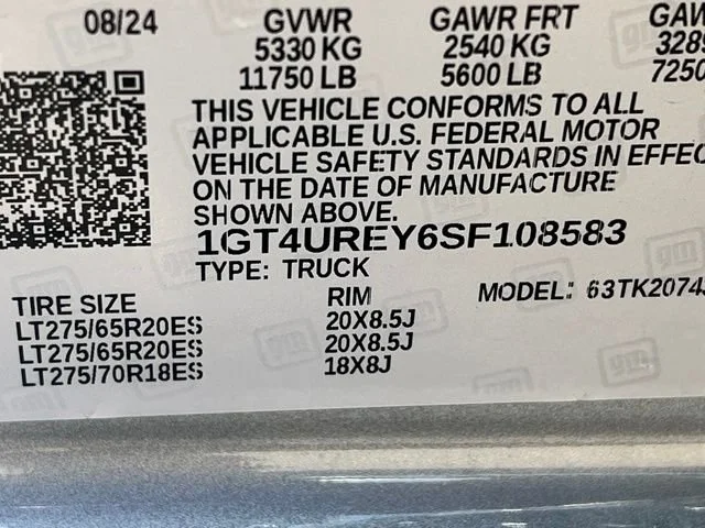 Used 2025 Sterling Metallic GMC Denali image 16