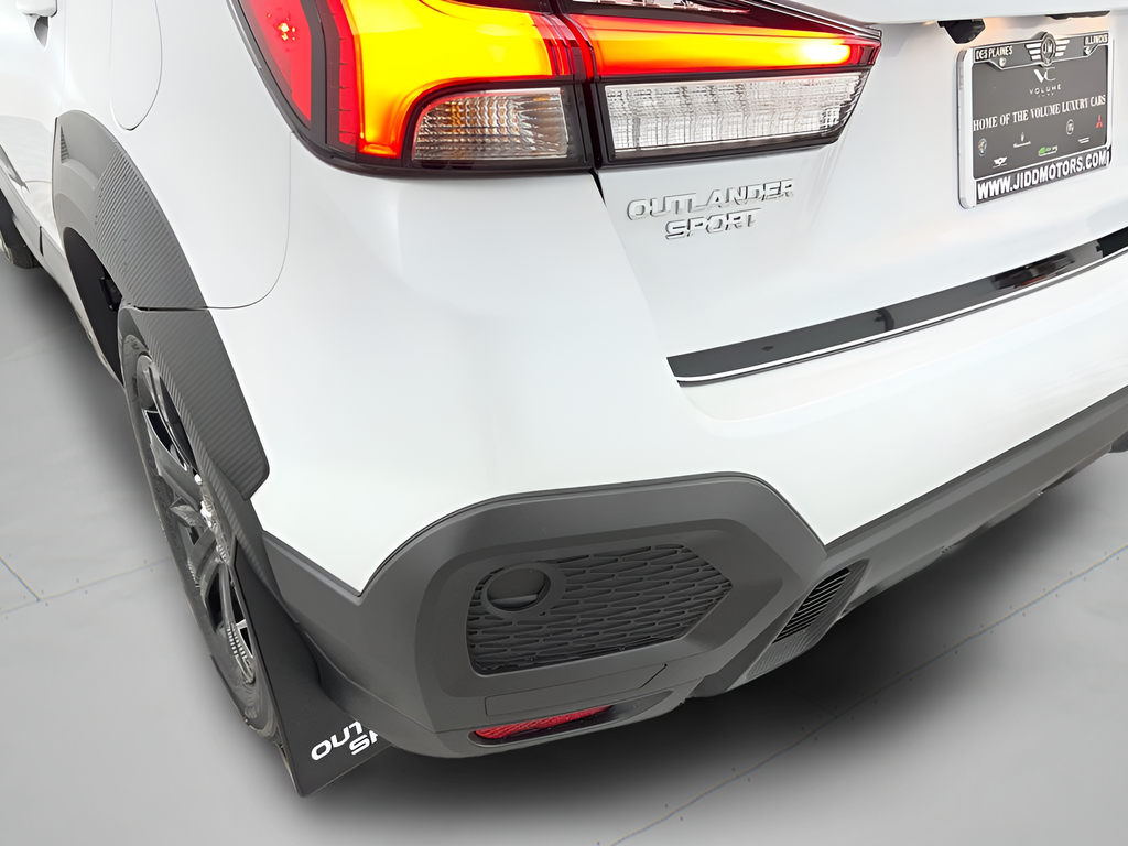 New 2026 White Diamond Mitsubishi  image 39
