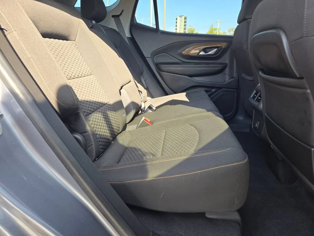 Used 2021 Gray GMC SLE image 7