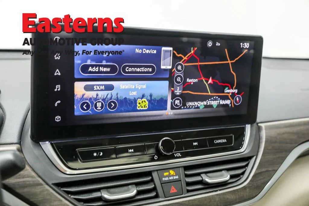 Used 2023 Red Nissan 2.5 SV image 19