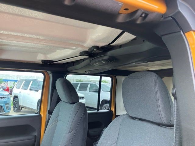 New 2026 Goldilocks Exterior Paint Jeep Sport S image 12