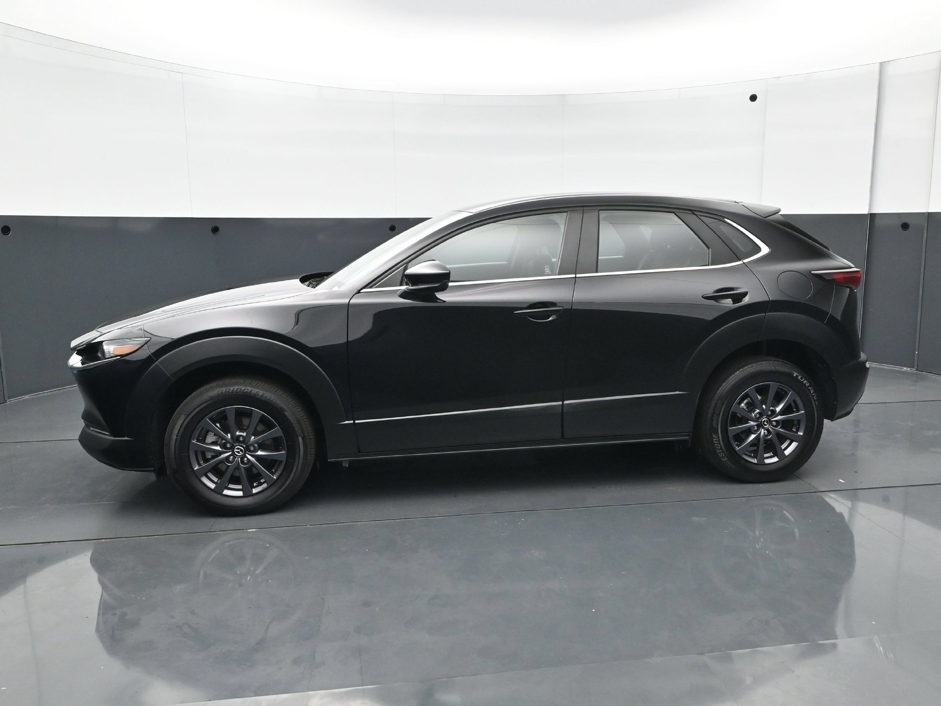 Used 2024 Mazda CX-30 S with VIN 3MVDMBAM8RM632630 for sale in Burnsville, Minnesota