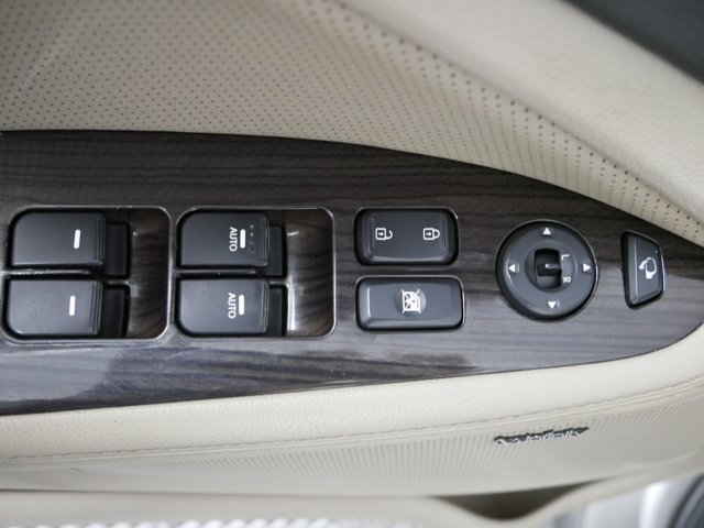 Used 2014 Satin Metal Kia EX w/ Premium Pkg image 26