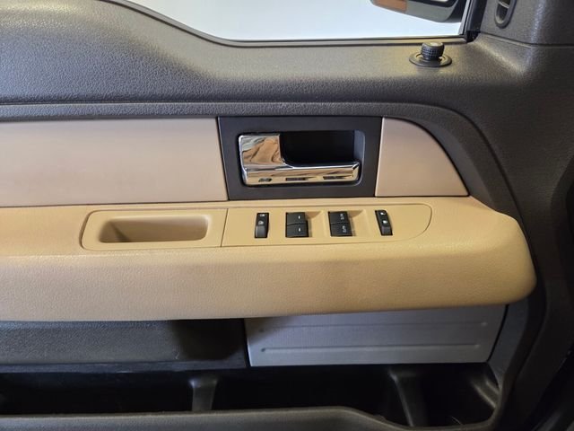 Used 2012 Black Ford XLT image 26