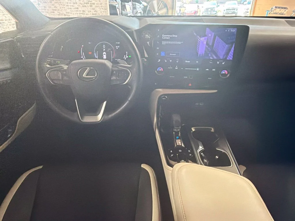 Used 2023 Caviar Lexus 350 Luxury image 19