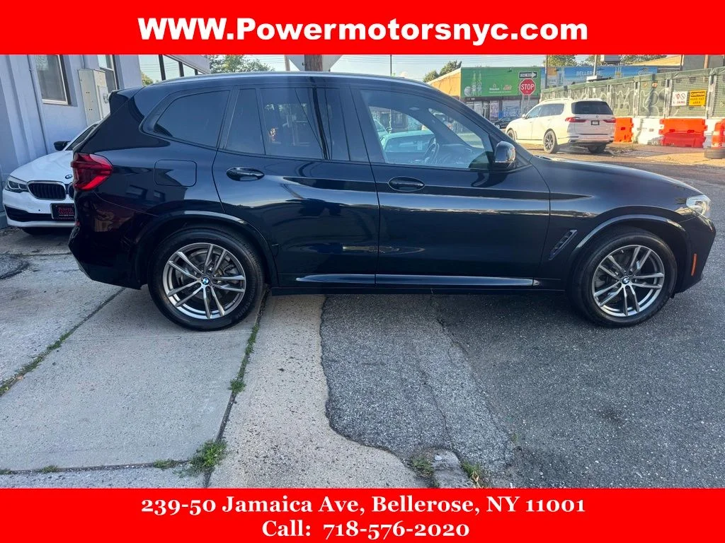 Used 2019 Black BMW xDrive30i image 9