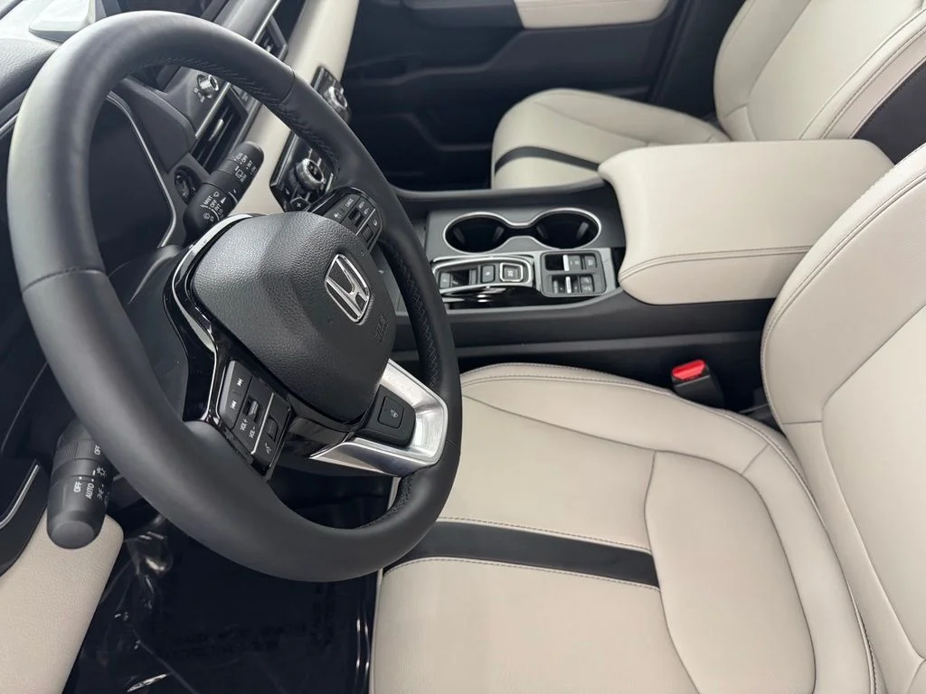 Used 2026 Gray Honda Touring image 22