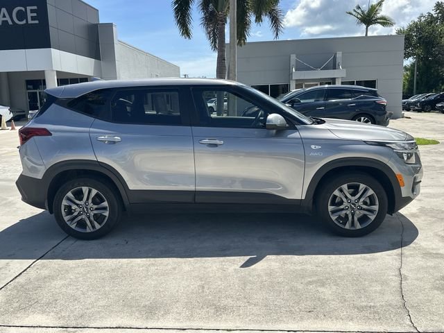 Used 2023 Gray Kia LX image 5