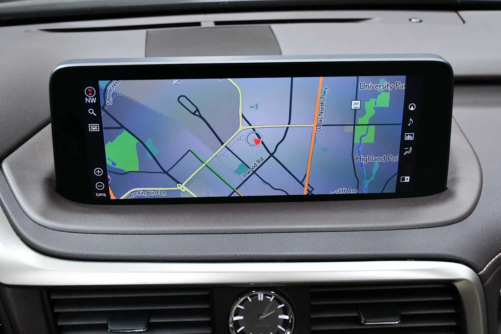 Used 2020 Nightfall Mica Lexus  image 18