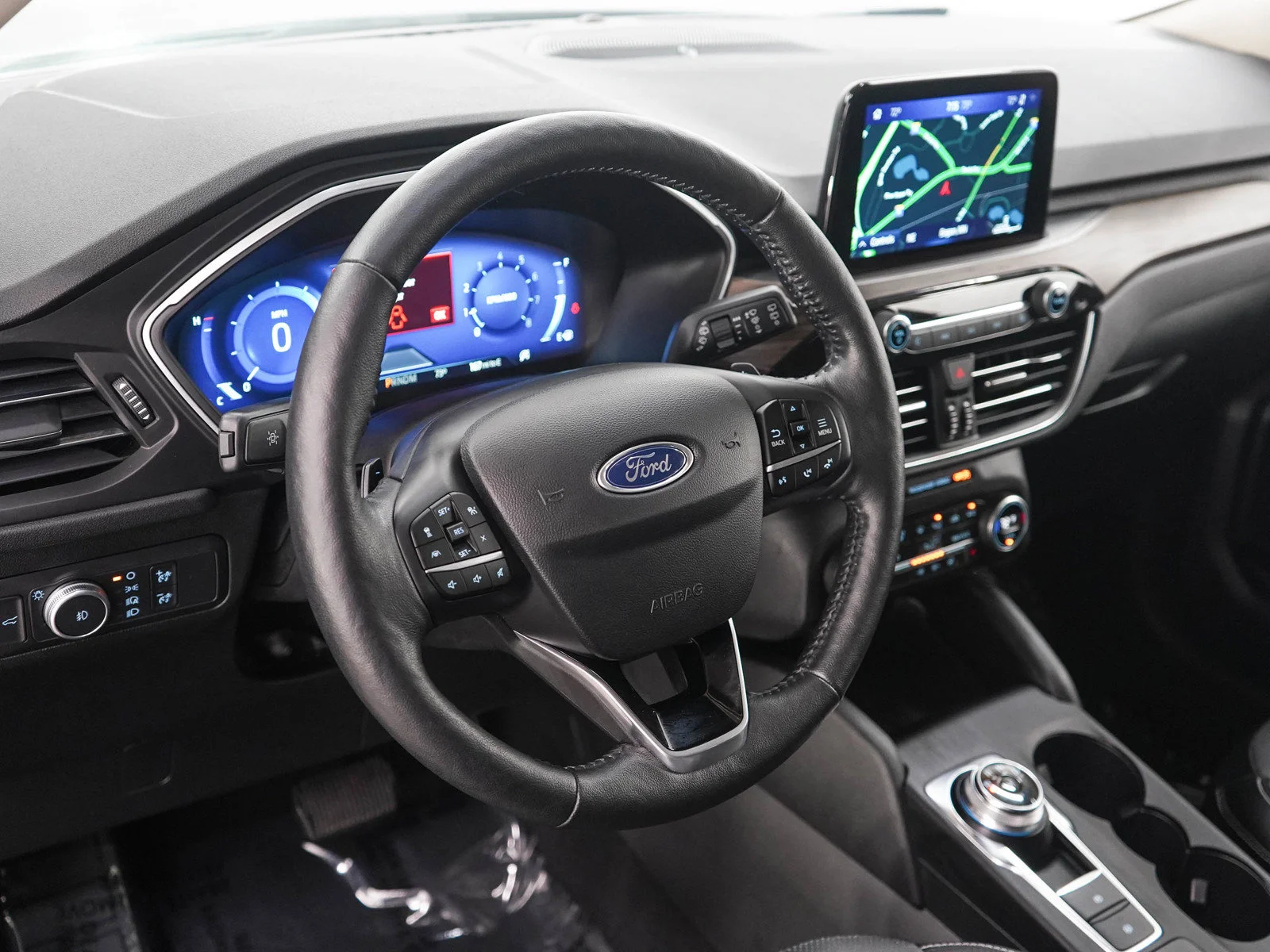 Used 2020 Black Metallic Ford Titanium image 20