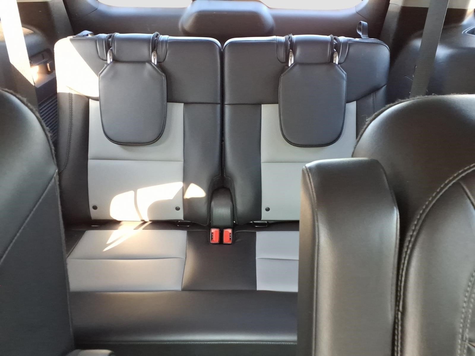 2022 Ford Explorer XLT - Photo 16