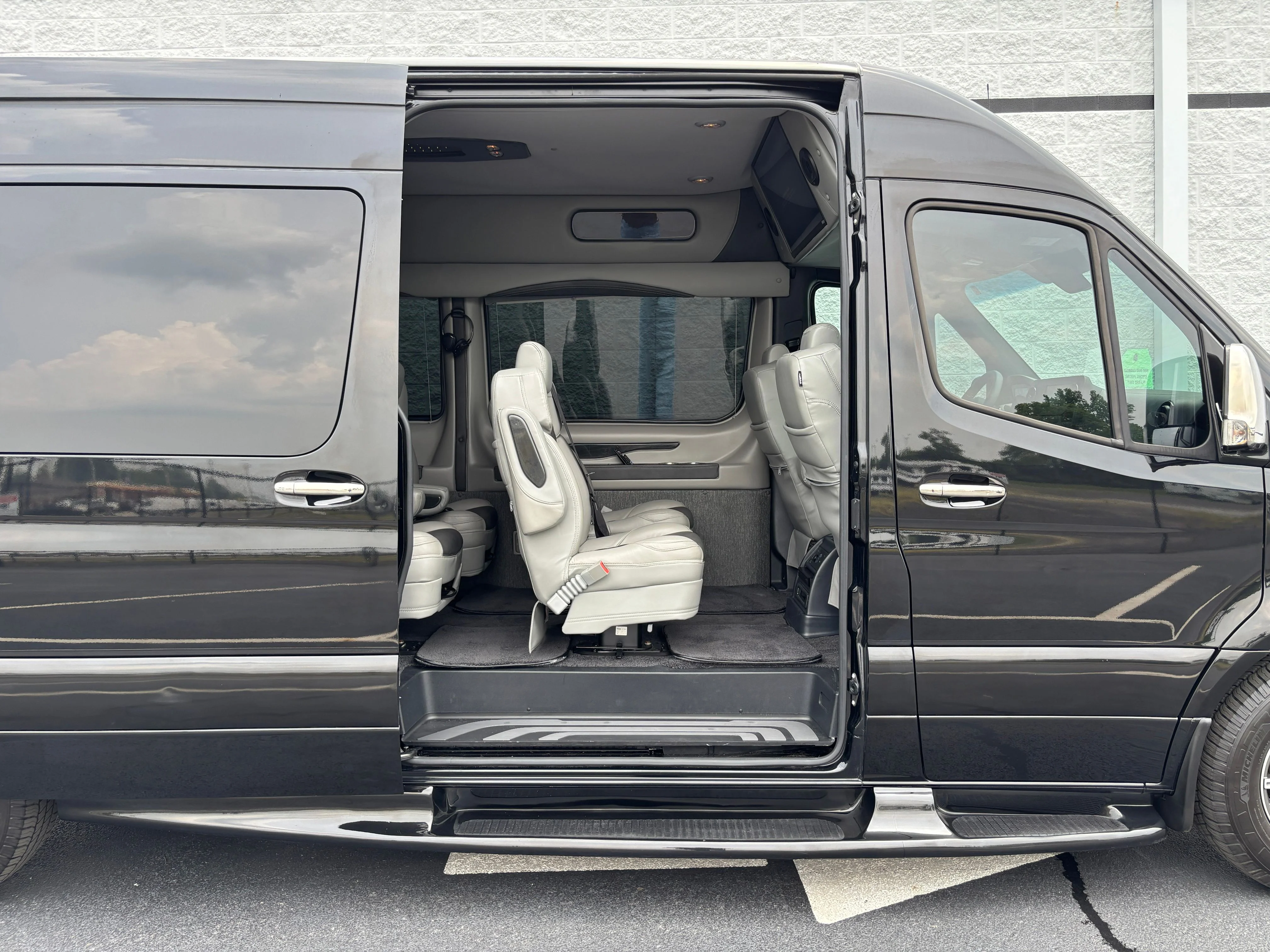 2023 Mercedes-Benz Sprinter Cargo Van Base - Photo 8