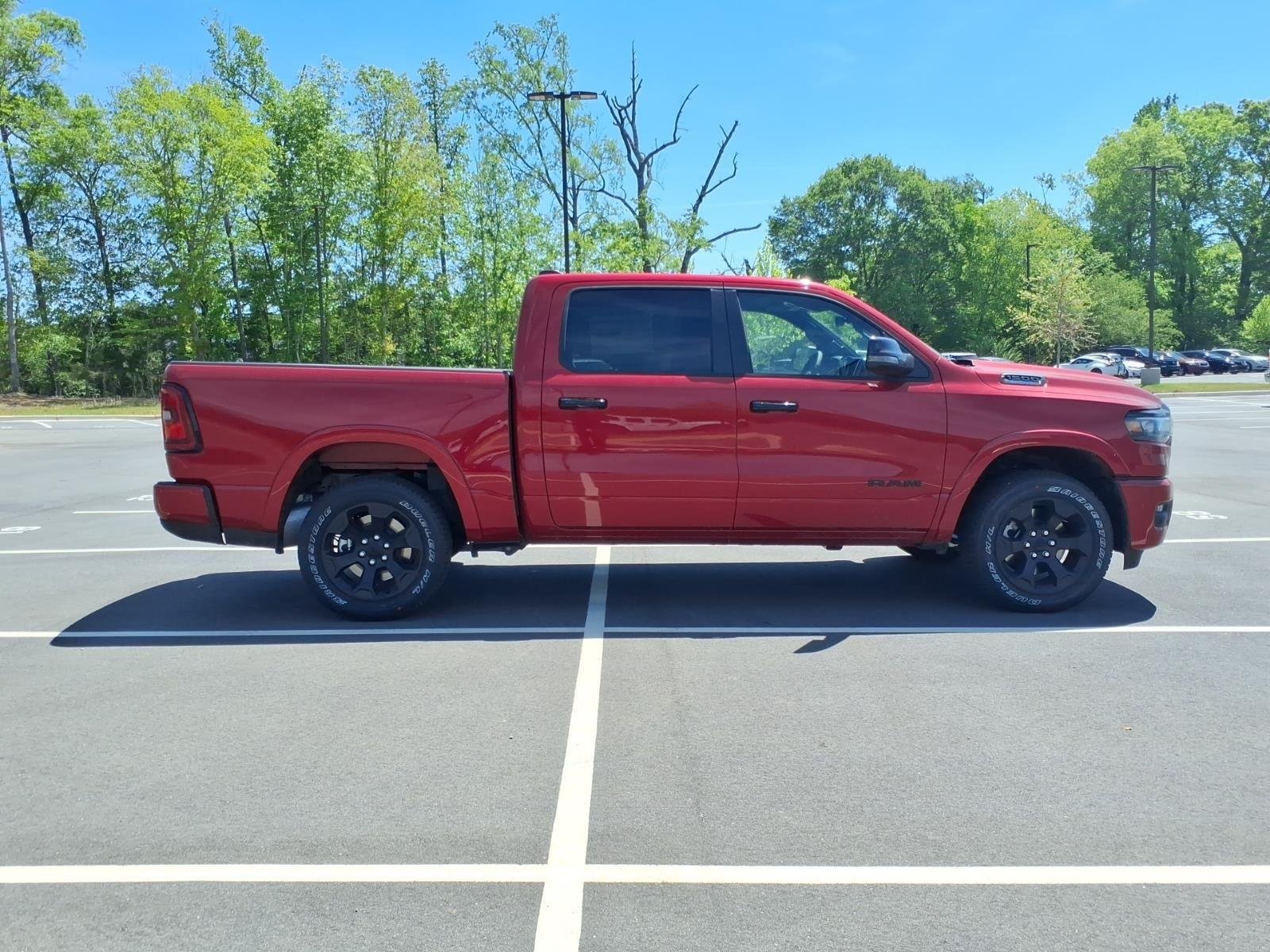 New 2026 Molten Red Pearl-Coat Exterior Paint RAM Big Horn image 10