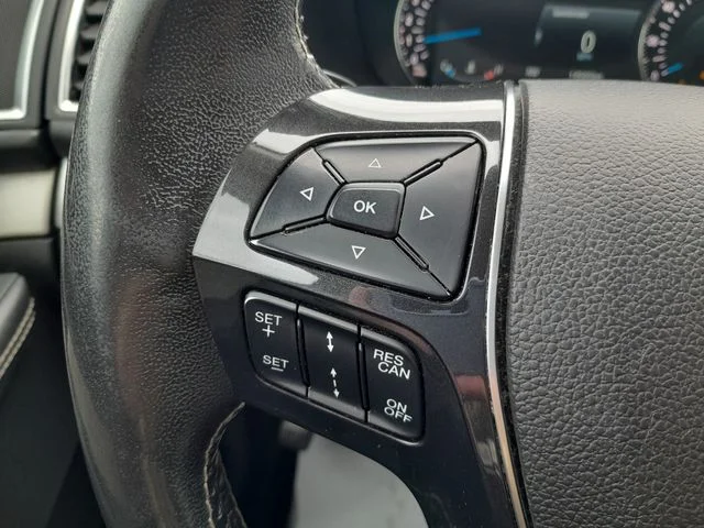 Used 2018 Blue Ford Platinum image 14