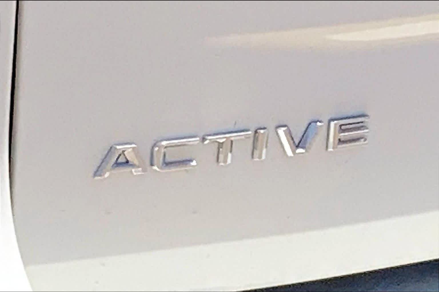 New 2026 Star White Metallic Tri-Coat Ford Active image 15