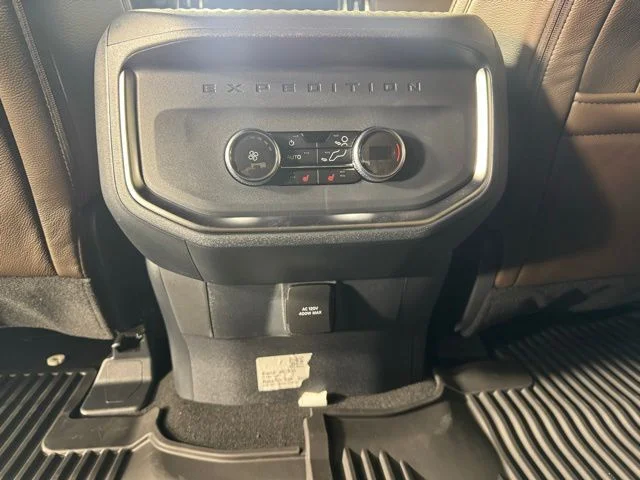 New 2026 Agate Black Metallic Ford King Ranch image 12