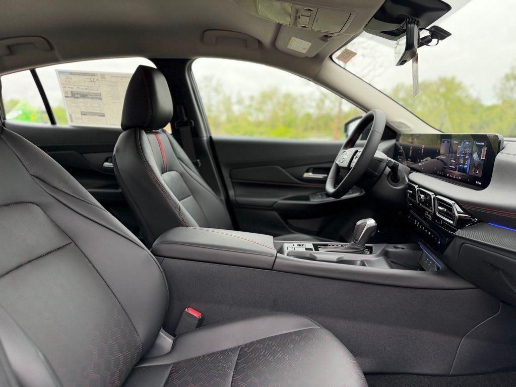 New 2026 Black Nissan SR image 26