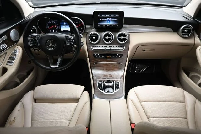 Used 2019 Black Mercedes-Benz GLC 300 image 11