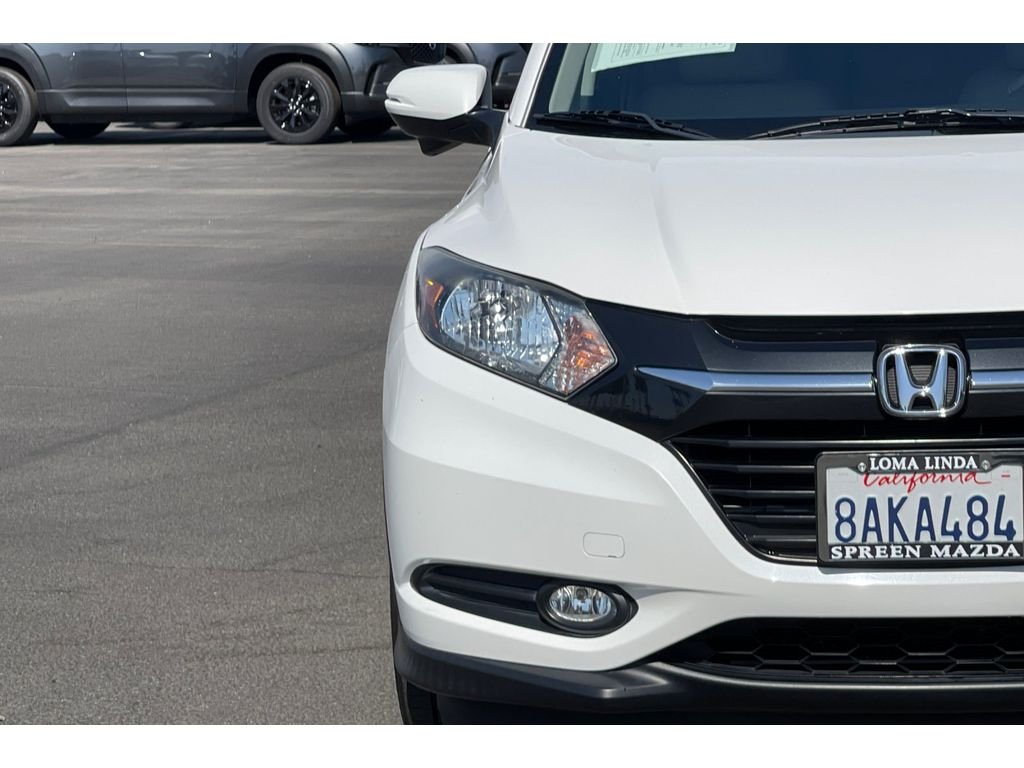 Used 2018 White Orchid Pearl Honda EX-L Navi image 46