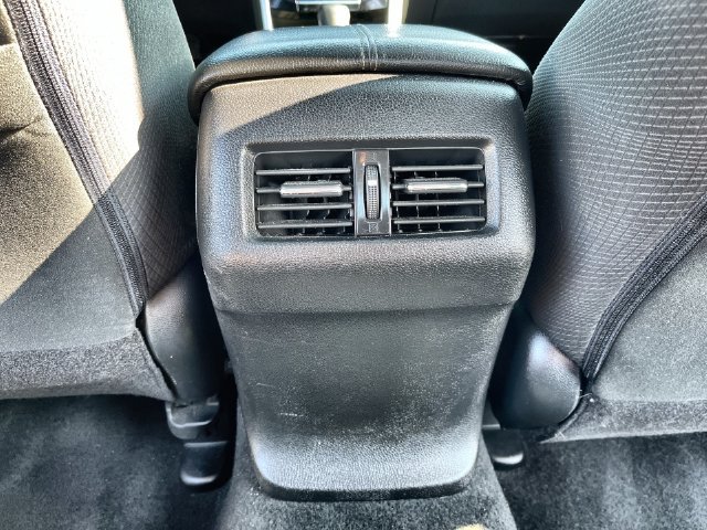 Used 2016  Honda EX image 31