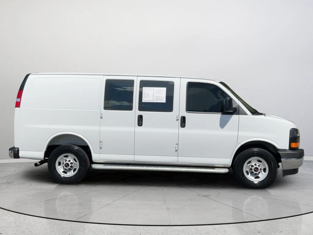 Used 2025 White GMC Work Van image 9