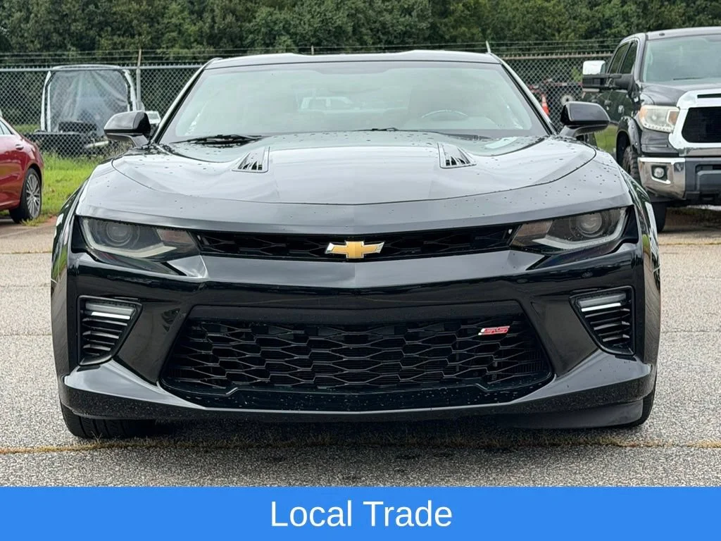 Used 2018 BLACK Chevrolet 1SS image 2