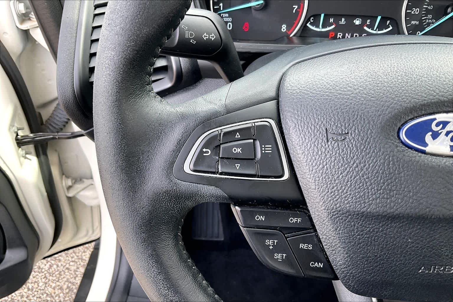Used 2019 Diamond White Ford SES image 23