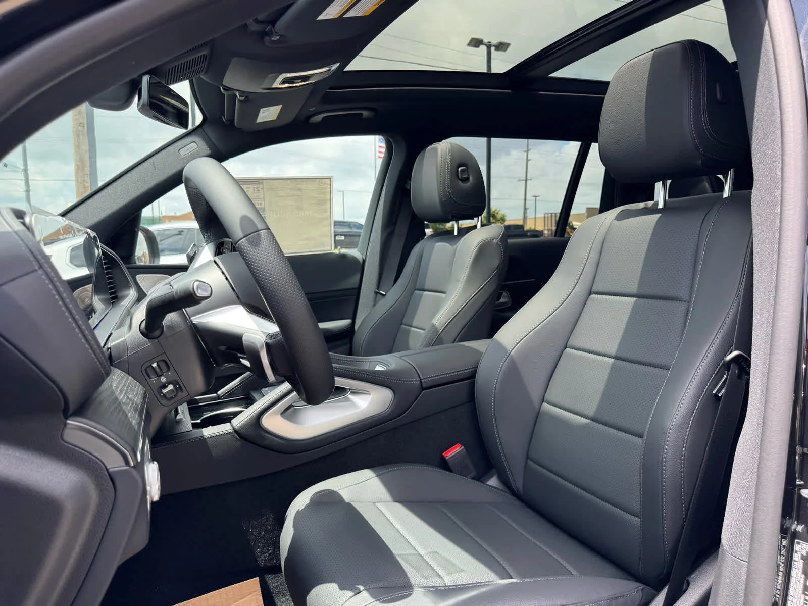 New 2026 Obsidian Black Metallic Mercedes-Benz GLS 450 image 15