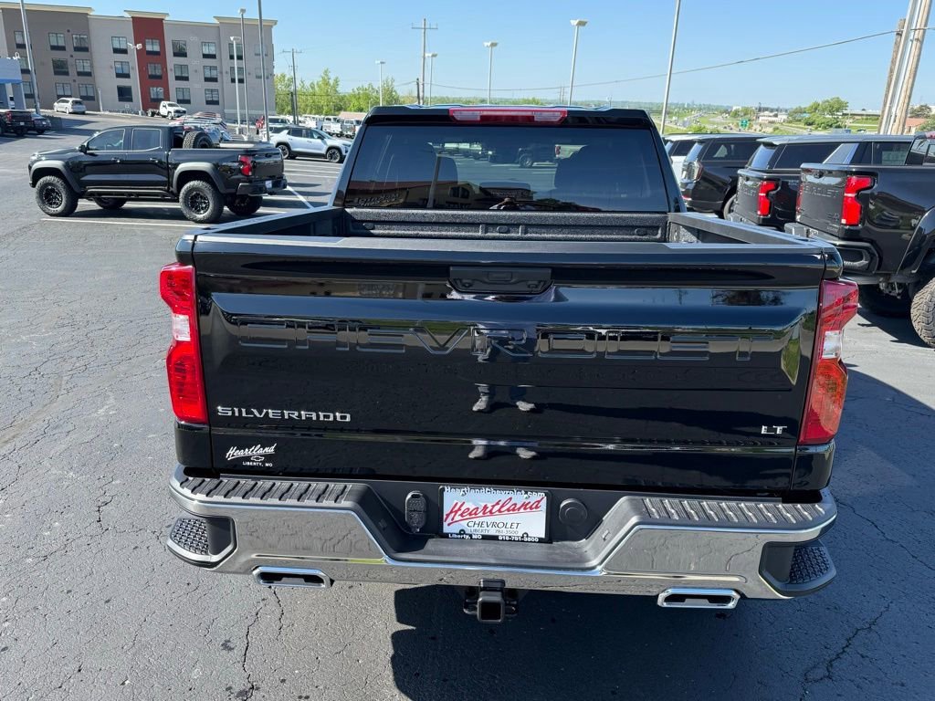 2026 Chevrolet Silverado 1500 LT - Photo 9