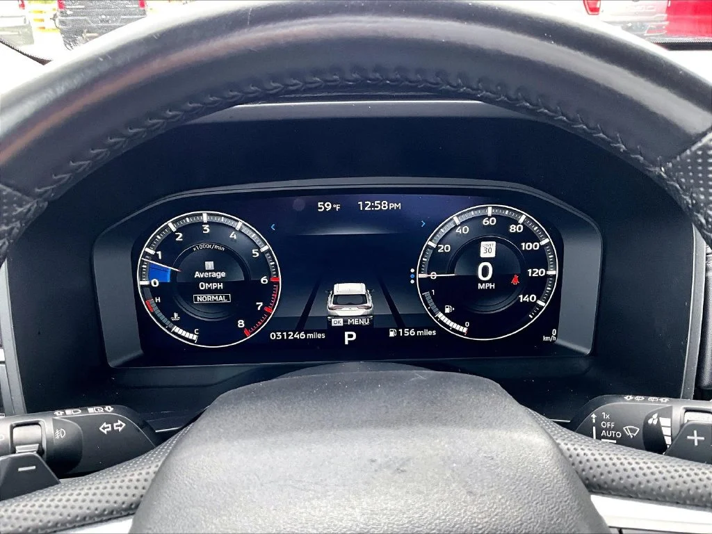 Used 2024 Gray Mitsubishi SE image 20