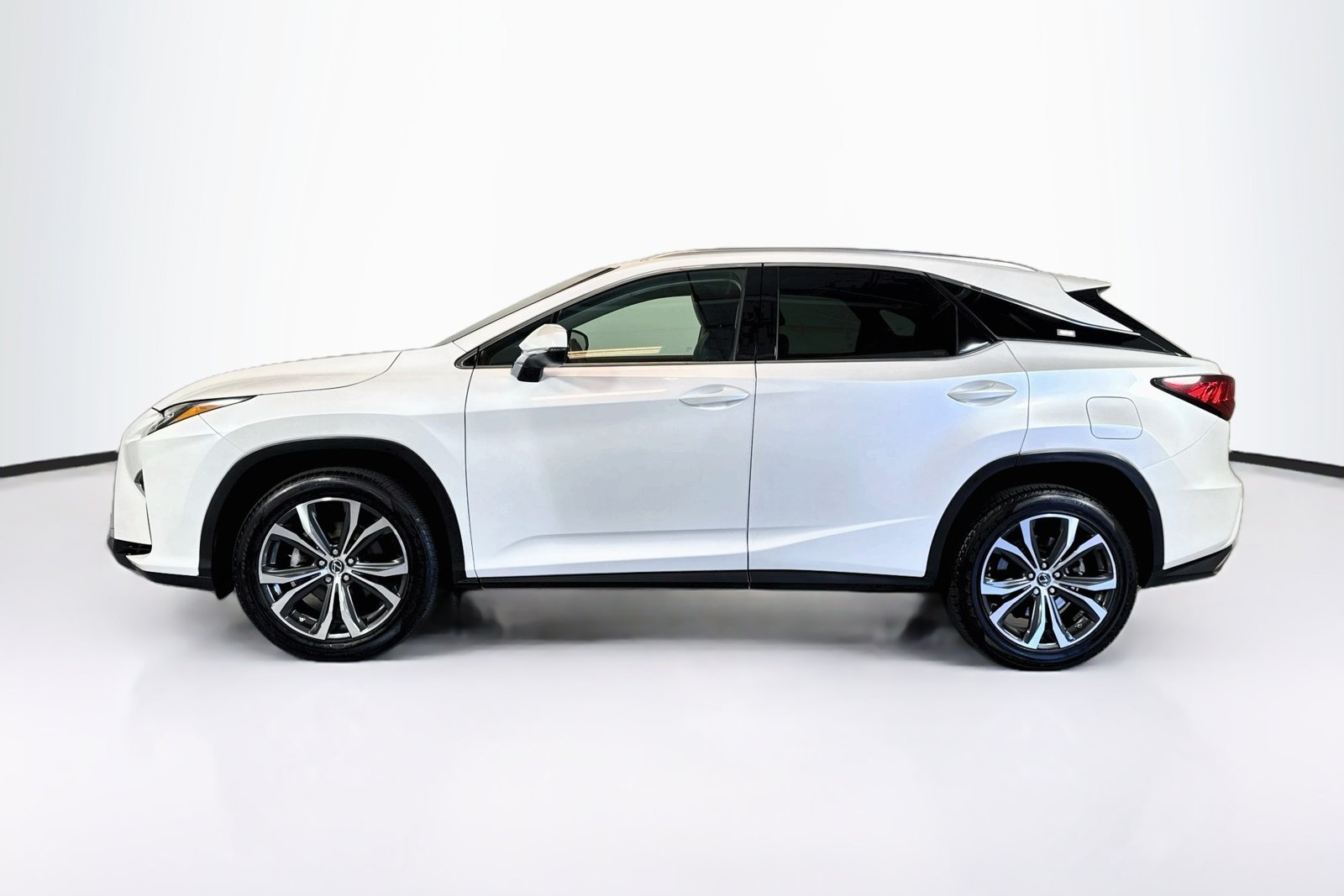 Used 2018 Eminent White Pearl Lexus RX 350 image 8