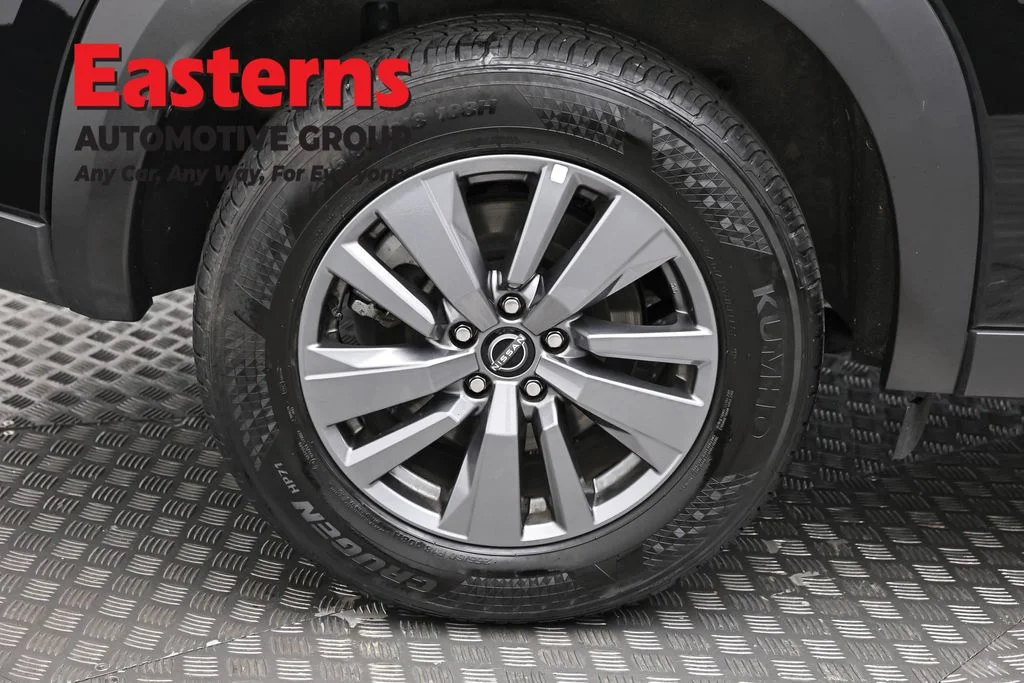 Used 2025 Black Nissan SV image 32