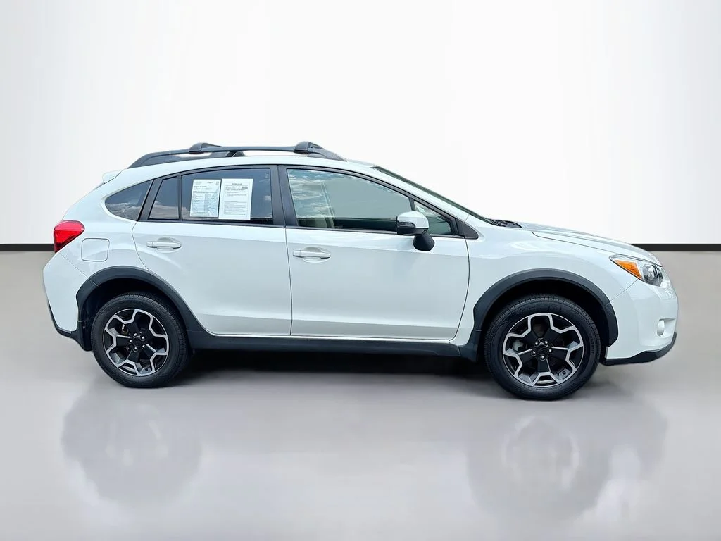 Used 2015 Crystal White Pearl Subaru 2.0i Limited image 8